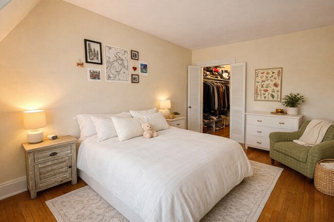 Foto del edificio - 1748 Beacon St