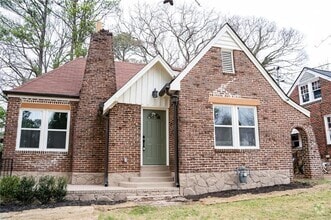 Building Photo - 1395 Winburn Dr