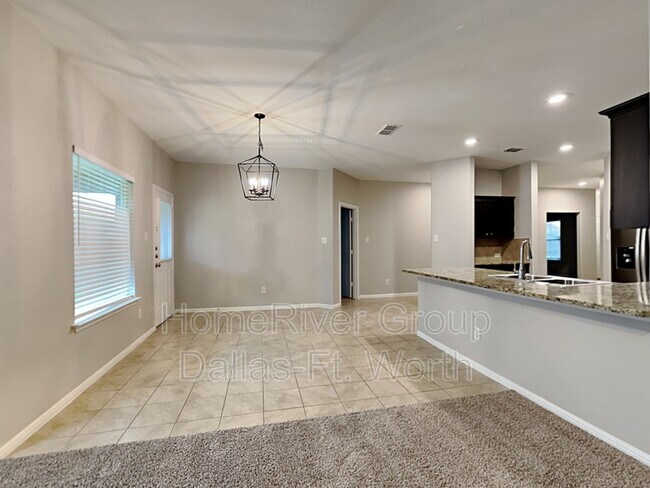 Building Photo - 10128 Huntersville Trl