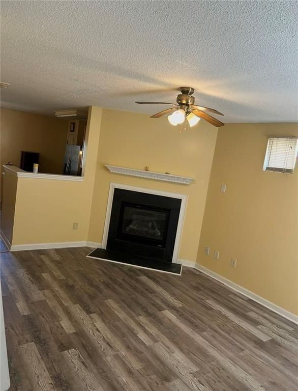 Foto del edificio - 3477 Carriage Chase Rd