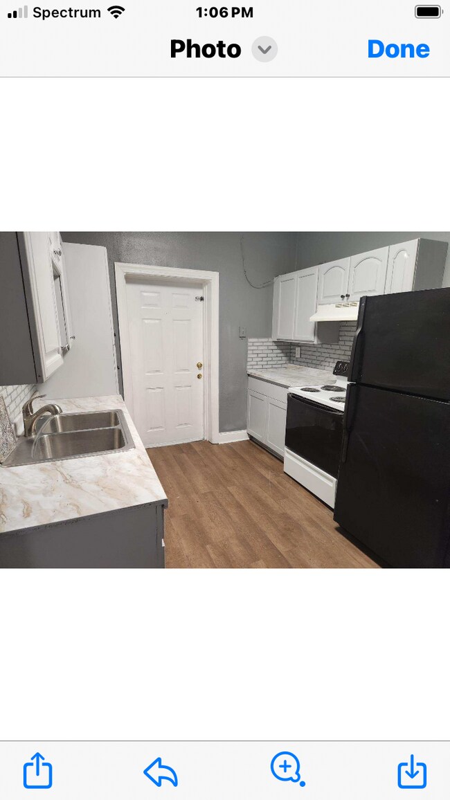 Building Photo - 3301 E 27th Ave