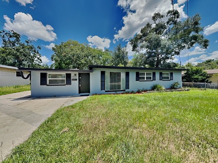 Foto principal - 1935 Fouraker Rd
