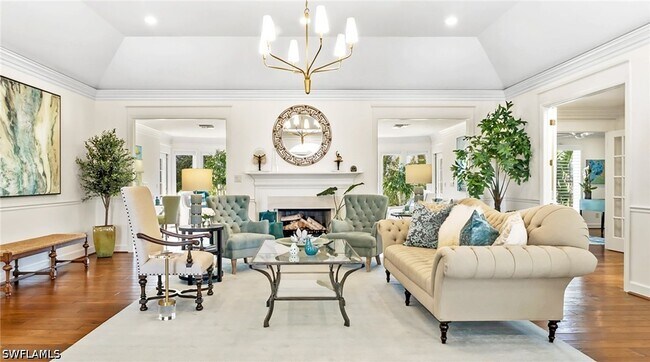 Foto del edificio - 2700 Treasure Ln