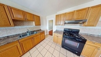 Primary Photo - 30 Johnston Rd