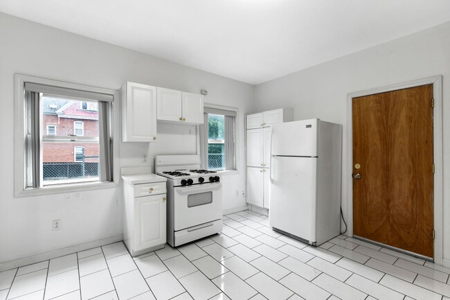 Foto del edificio - 392-394 Crown Street