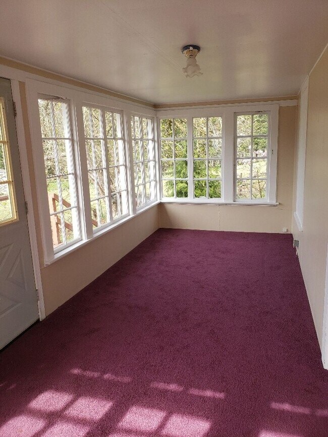 Foto del edificio - STATUS: UNAVAILABLE; RENTED-