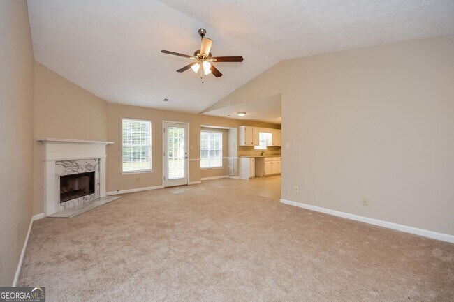 Building Photo - 175 Mountainview Dr
