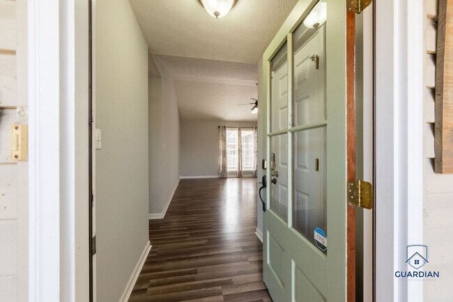 Foto del edificio - Lovely Southside subdivision living