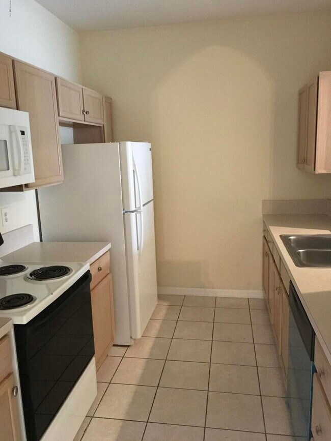 Foto del edificio - 10550 Baymeadows Rd