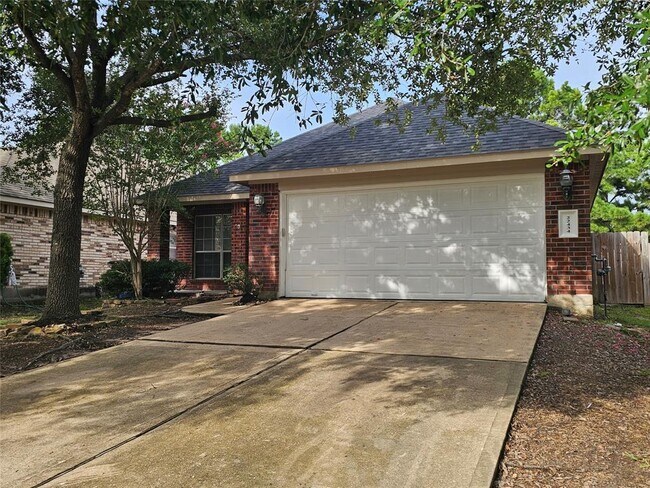 Foto del edificio - 22434 Highfield Ridge Ln