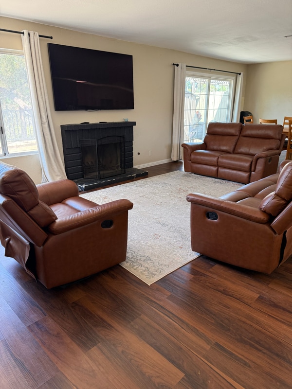 Foto del edificio - 5263 Creekside Rd