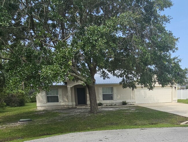 Foto del edificio - Updated 3 Bedroom, 2 Bath Home in Matanzas...