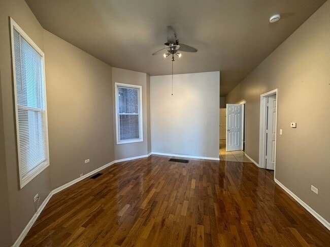 Foto del edificio - 5612 S Morgan St