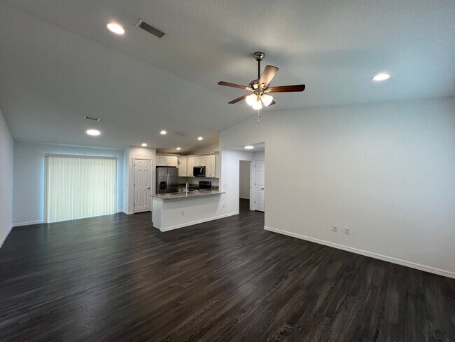 Building Photo - GORGEOUS 3 Bedroom, 2 Bathroom Home in Ock...