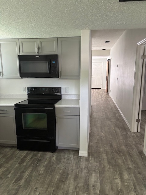 Building Photo - Modern Comfort Meets Classic Charm – 2/2 H...