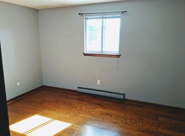 Bedroom 1 - 192 Bolton St