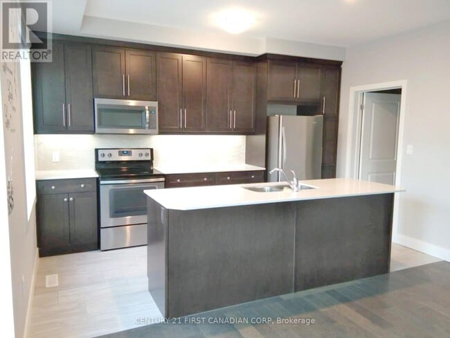 Building Photo - 1960 Dalmagarry Rd