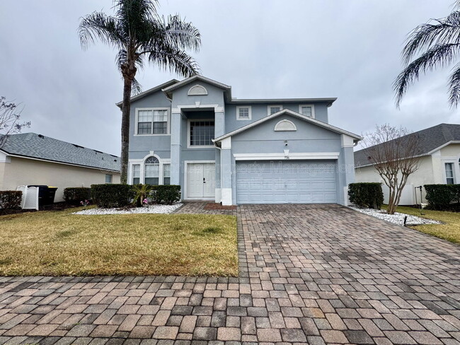 Building Photo - 736 Kildrummy Dr