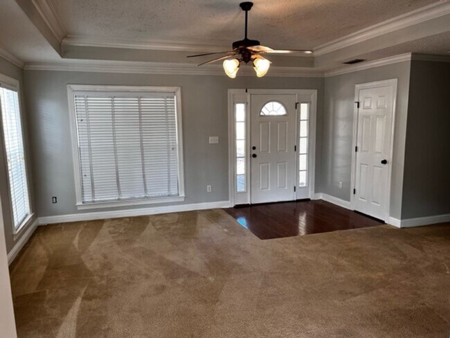 Building Photo - Beautiful 3Bedroom/2Bath Home for Rent!!