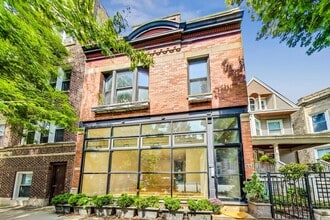Building Photo - 1642 W Bryn Mawr Ave
