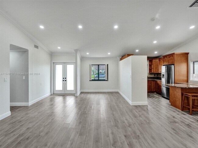 Building Photo - 8601 NW 46th Ct