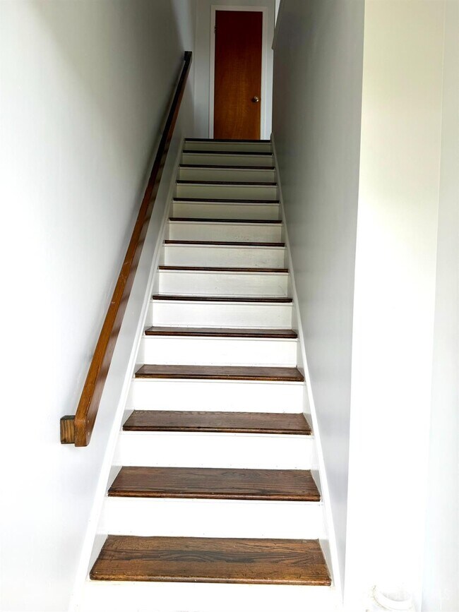 Building Photo - 4706 Boice Dr