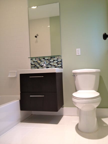 Bathroom - 1269 Bellevue Ave