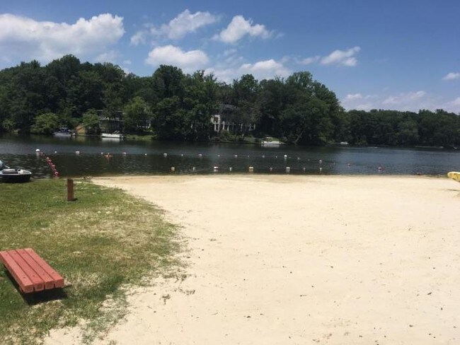 Building Photo - 1 bedroom in Falls Church VA 22041