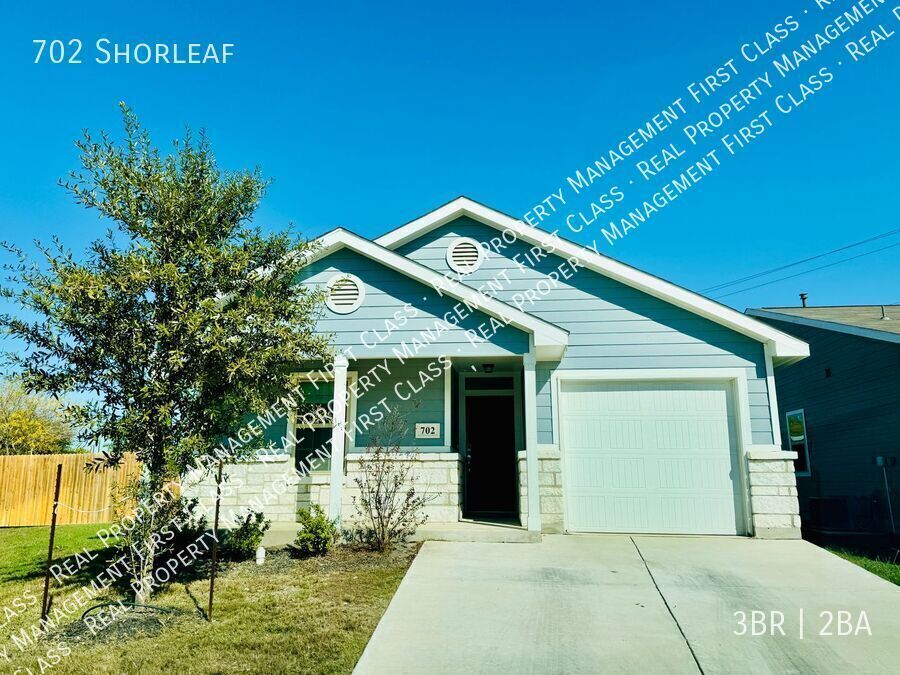 Primary Photo - 702 Shorleaf-