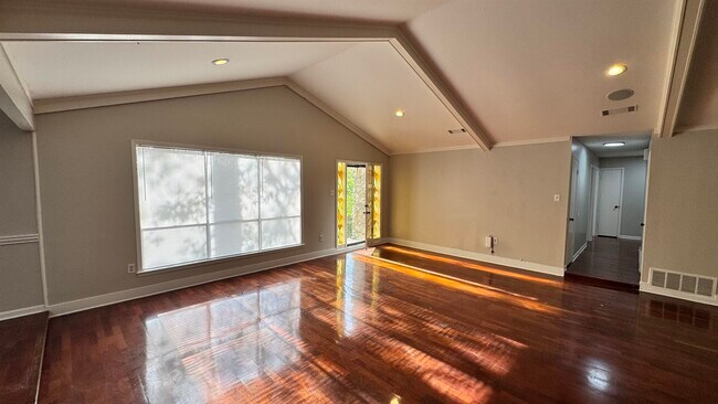 Foto del edificio - 2302 Hawksmoor Pl