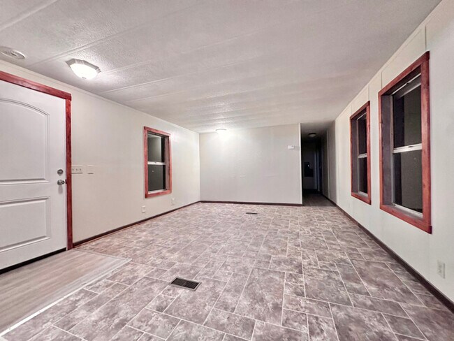 Foto del edificio - 4310 Claire St