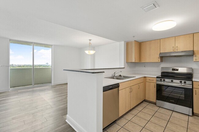 Foto del edificio - 3000 Coral Wy