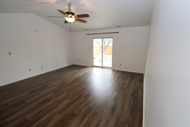 Building Photo - Discover this well-maintained 3-bedroom, 2-bath home in Indianapolis featuring an attached garage...