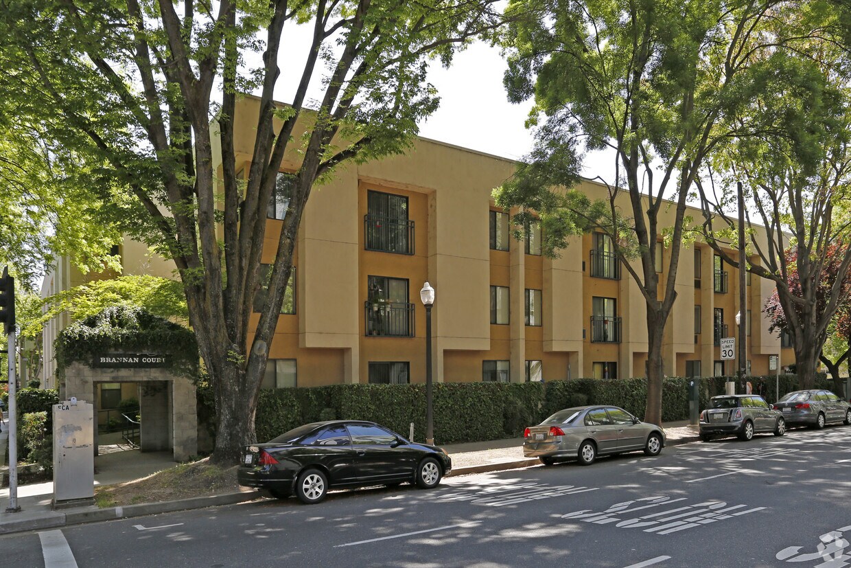 Foto del edificio - Brannon Court