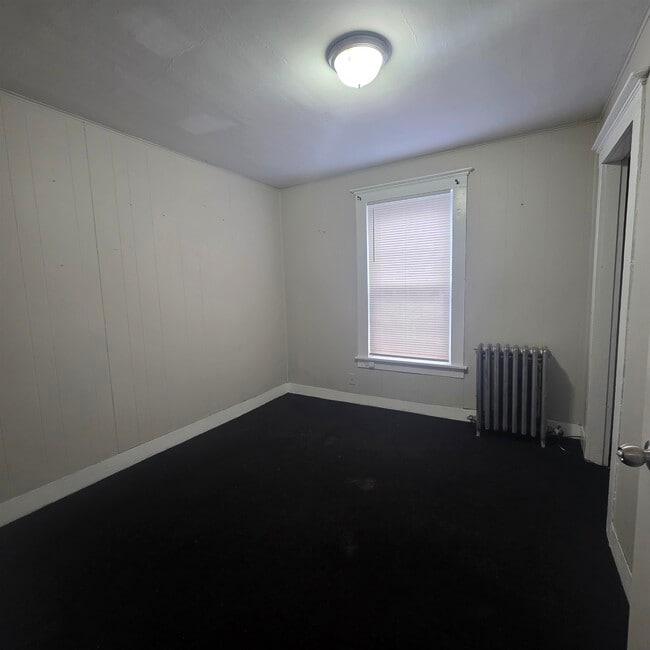 Building Photo - 36 Prospect St