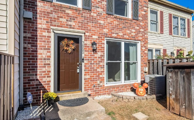 Photo - 7555 Belle Grae Dr Townhome