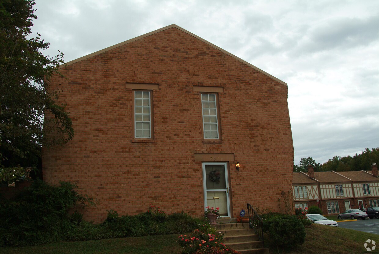 Foto del edificio - VIVIANA HALL