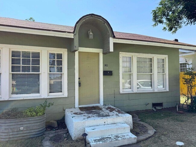 Foto del edificio - 1411 Garfield St