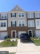 Building Photo - 63 Arsberg Dr