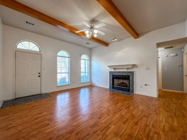 Foto del edificio - 7713 S 24th St