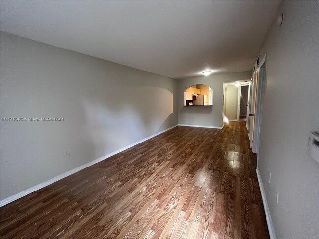 Foto del edificio - 2911 SE 13th Ave