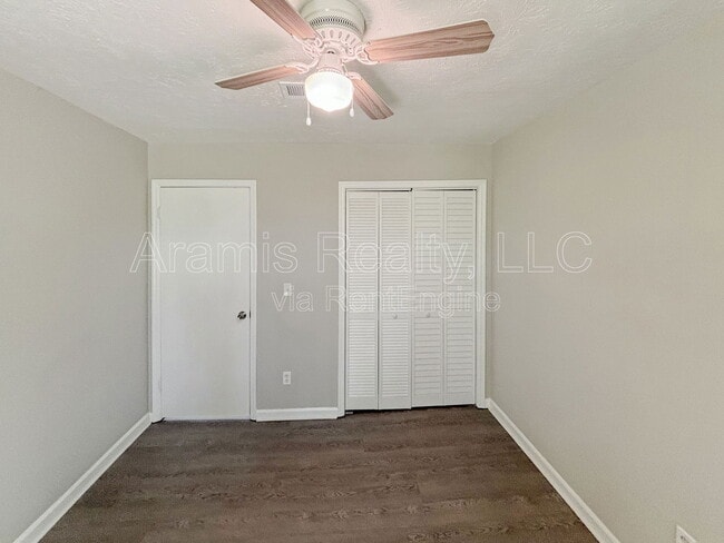 Building Photo - 1857 Whitehall Forest Ct SE