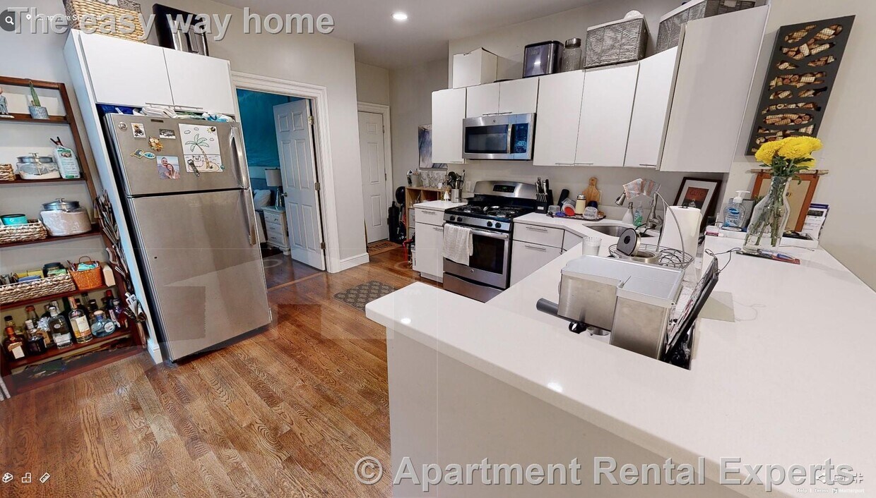 Primary Photo - 161 Hampshire St