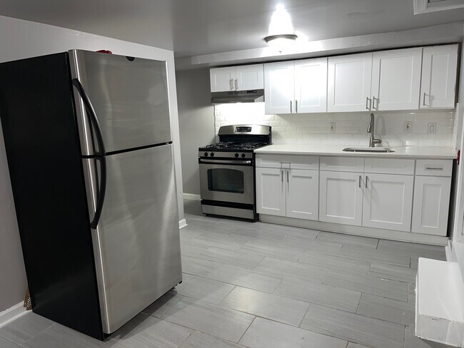 Foto del edificio - 4900 Walton Ave