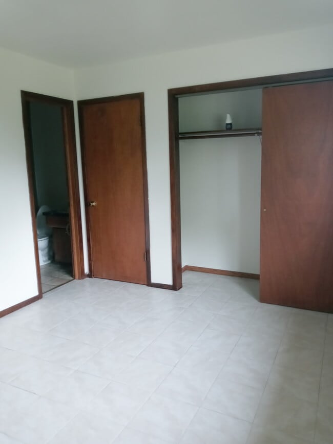 Building Photo - Main Street Apartments