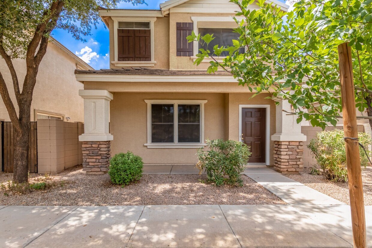 Foto principal - Poolside, 3 bedroom in The Gardens!