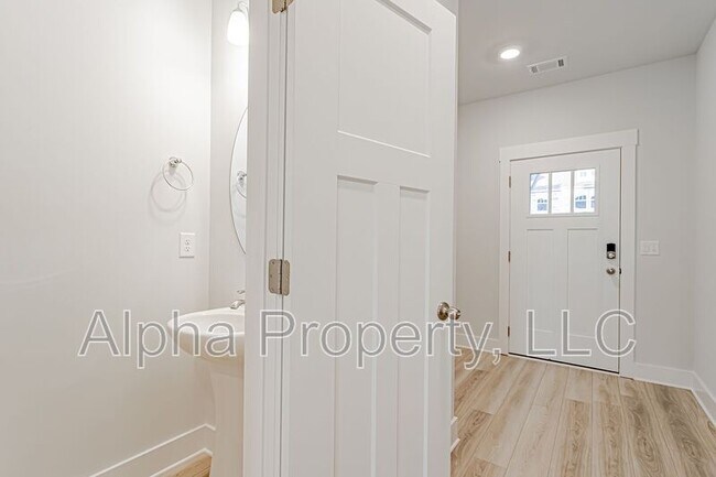 Foto del edificio - 1087 Millison Pl