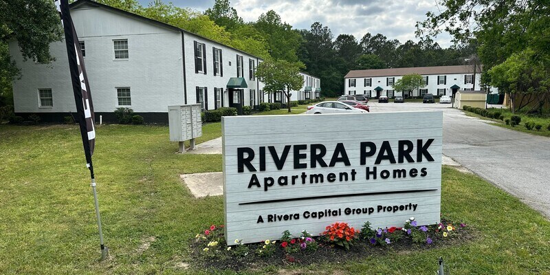 Primary Photo - 1204 LAKEVIEW LLC (1216)