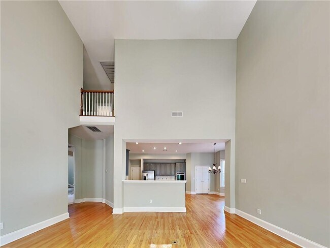 Foto del edificio - 3475 Grove Park Dr