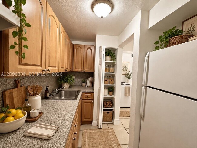Foto del edificio - 9760 SW 184th St